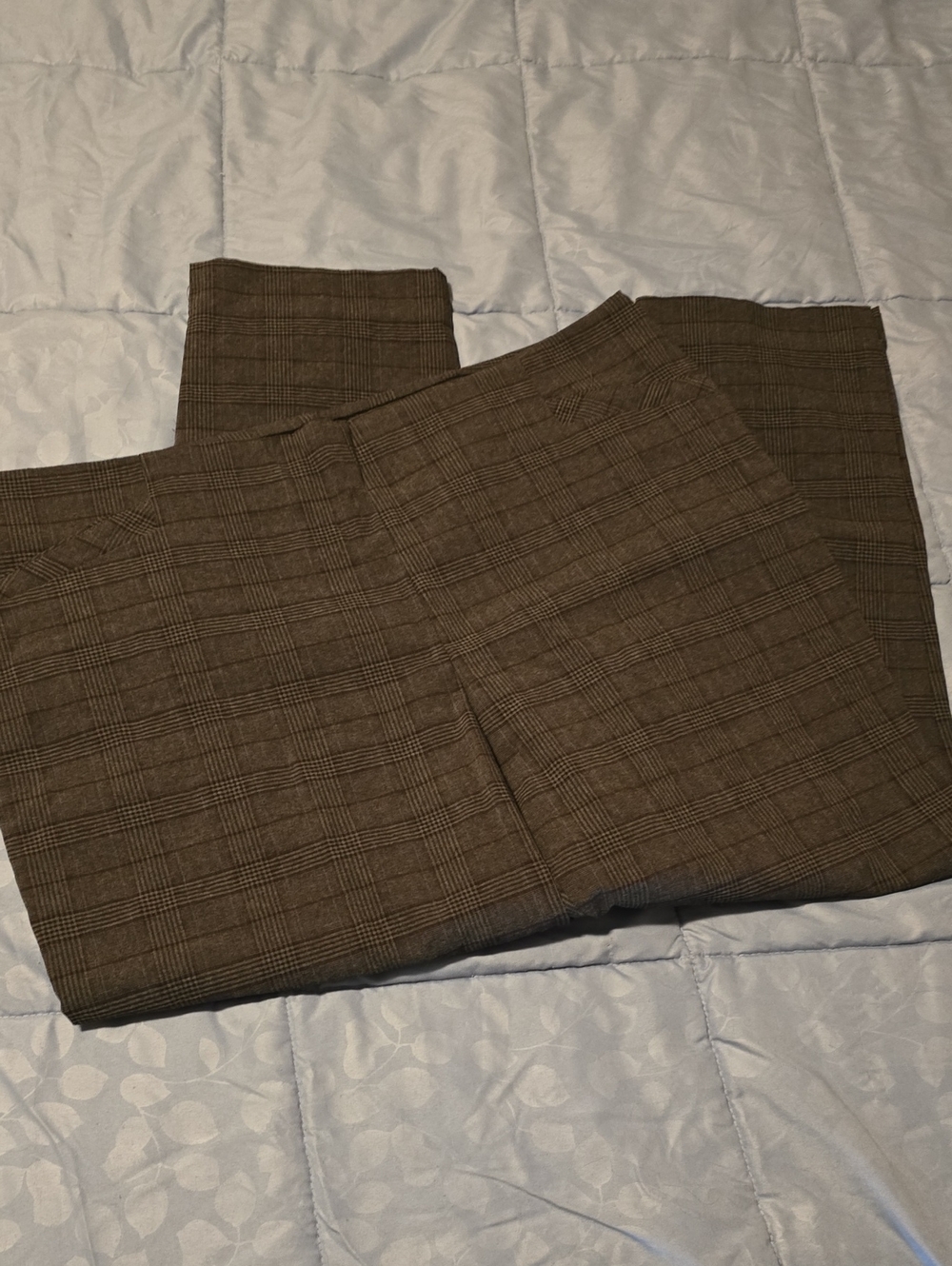 Van Heusen 18 Pants